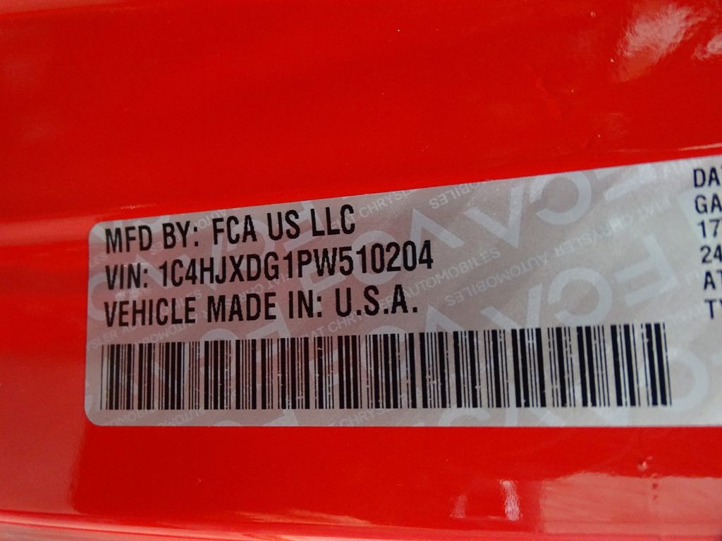 Vehicle image 27 of 39