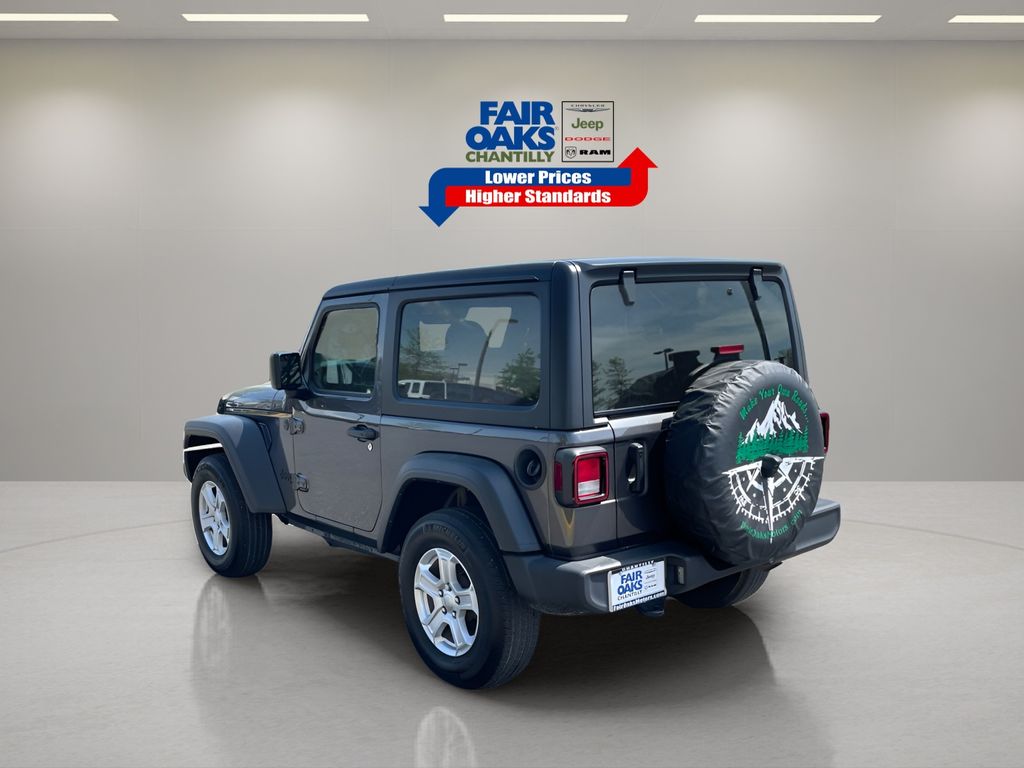Vehicle image 9 of 29