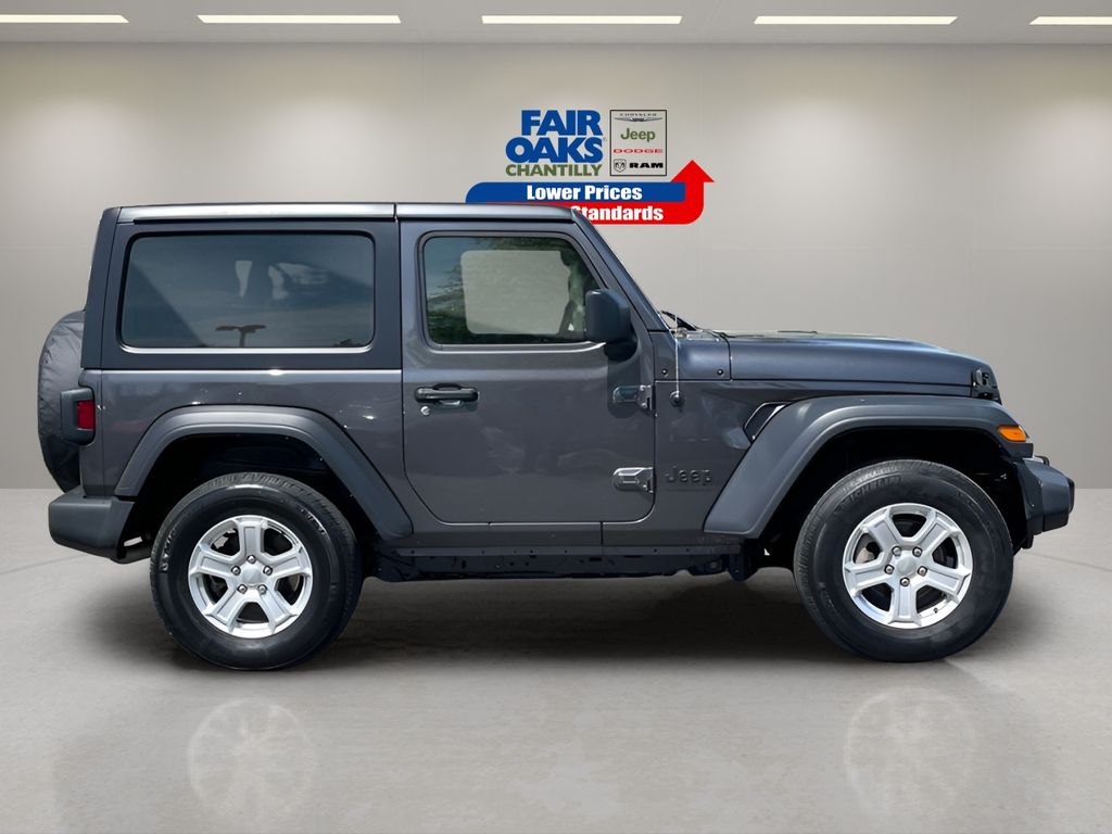 Vehicle image 6 of 29