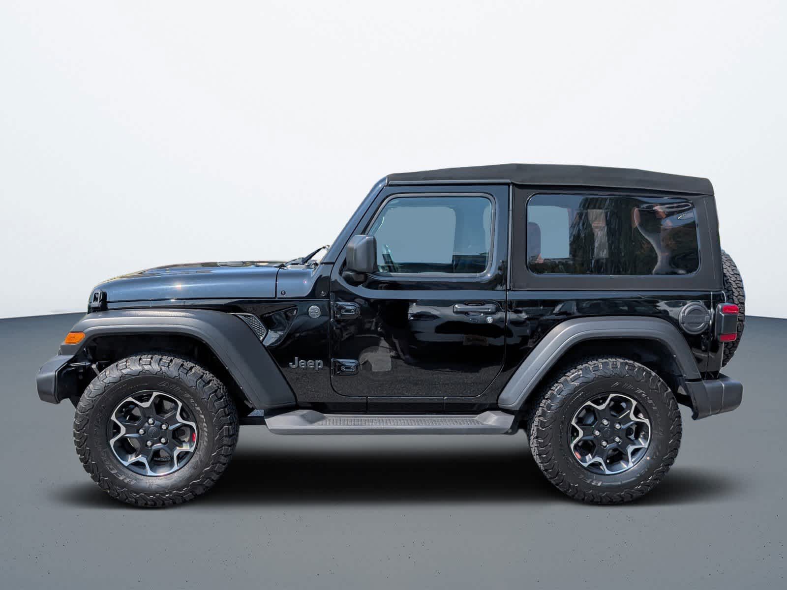 Vehicle image 6 of 26