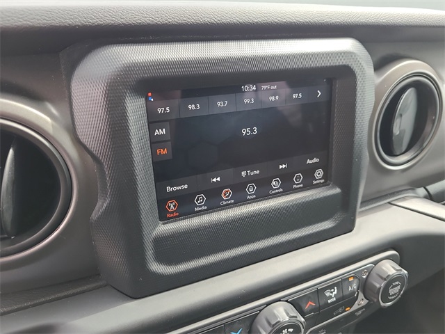 Vehicle image 23 of 35