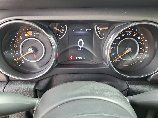 Vehicle image 22 of 35