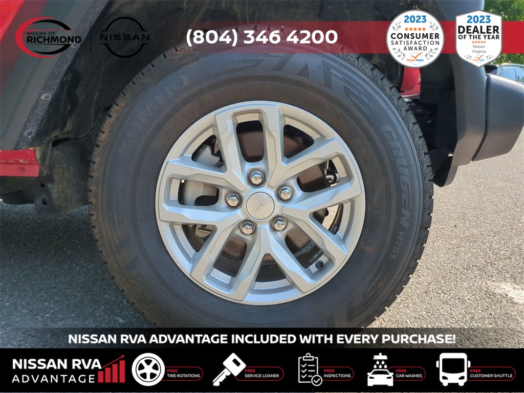 Vehicle image 12 of 38