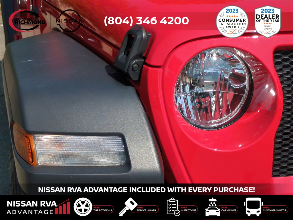 Vehicle image 11 of 38
