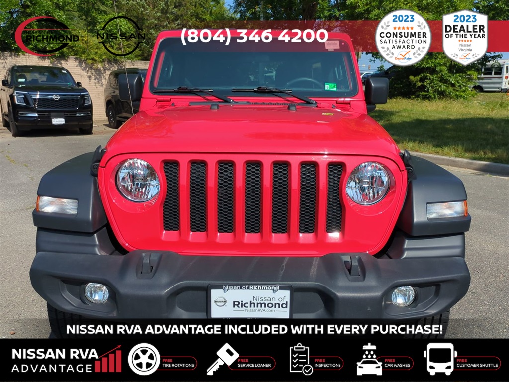 Vehicle image 4 of 38