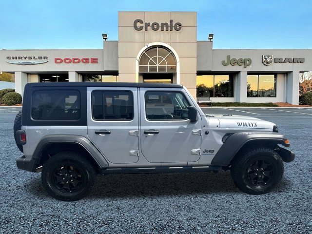 Vehicle image 7 of 33