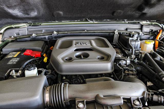Vehicle image 36 of 61