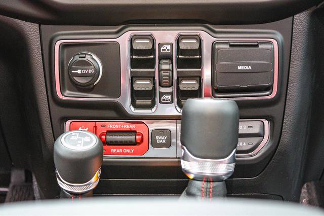 Vehicle image 22 of 61