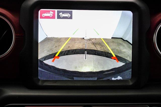 Vehicle image 56 of 61