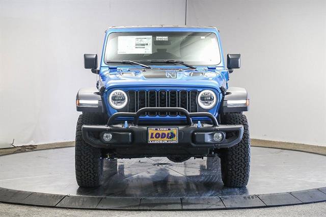 Vehicle image 5 of 69