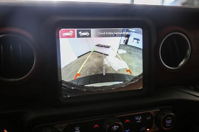 Vehicle image 34 of 69