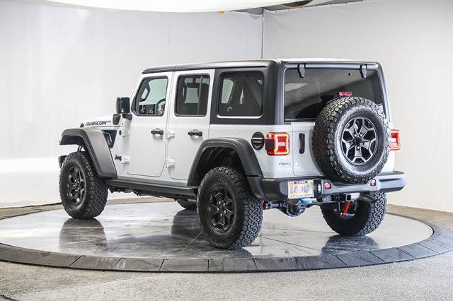 Vehicle image 8 of 54
