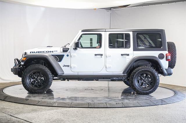 Vehicle image 9 of 54