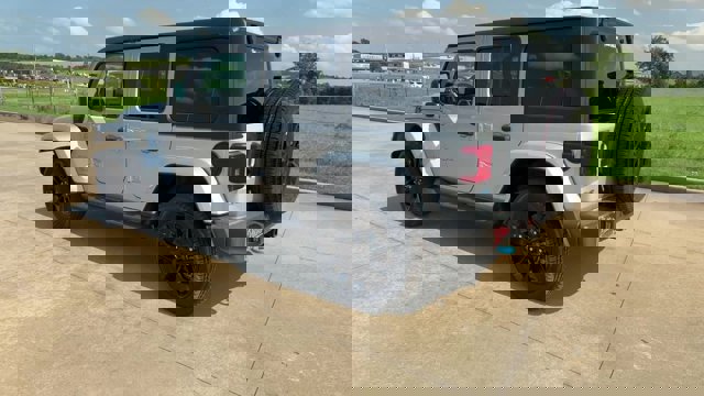 2023 Jeep Wrangler 4xe Sahara Image 8 of 26