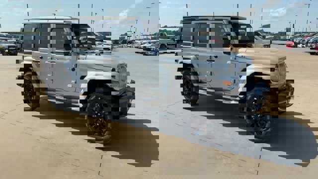 2023 Jeep Wrangler 4xe Sahara Image 4 of 26