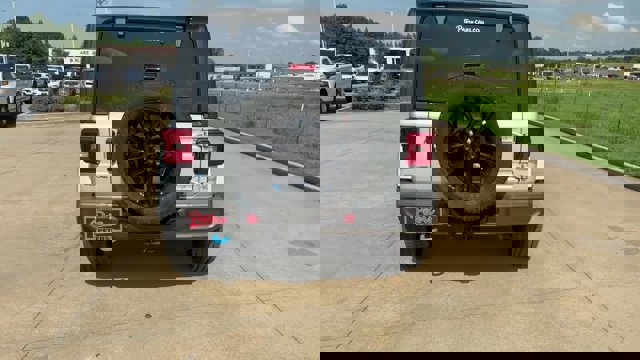 2023 Jeep Wrangler 4xe Sahara Image 7 of 26