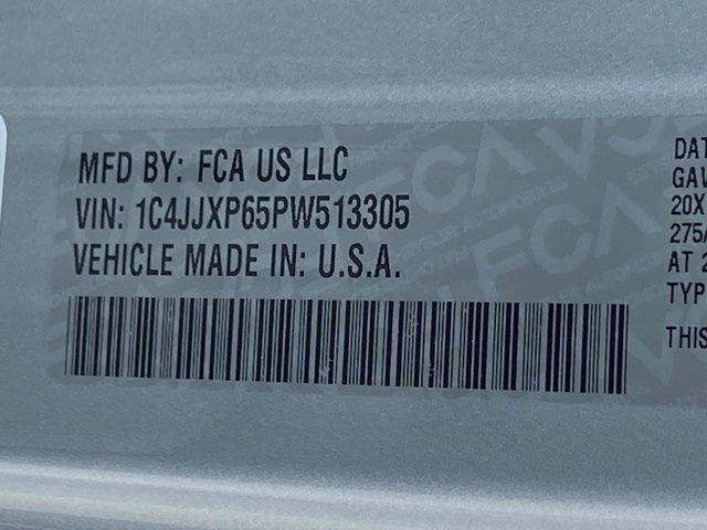 Vehicle image 19 of 19