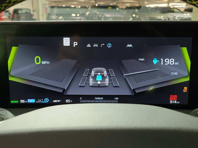 Vehicle image 16 of 24