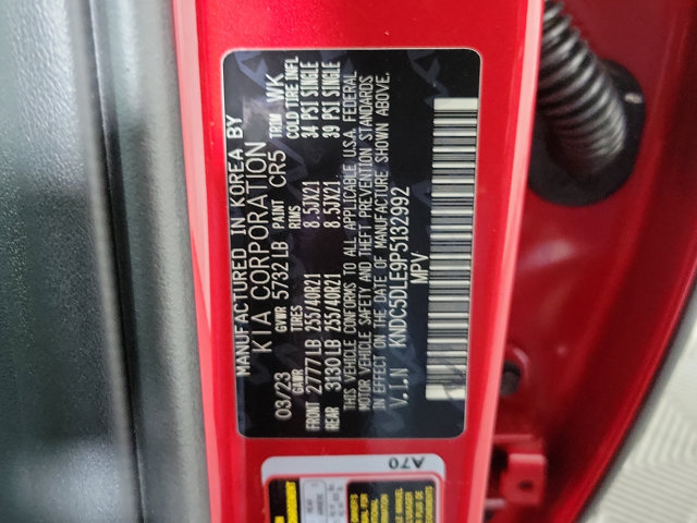 Vehicle image 21 of 24