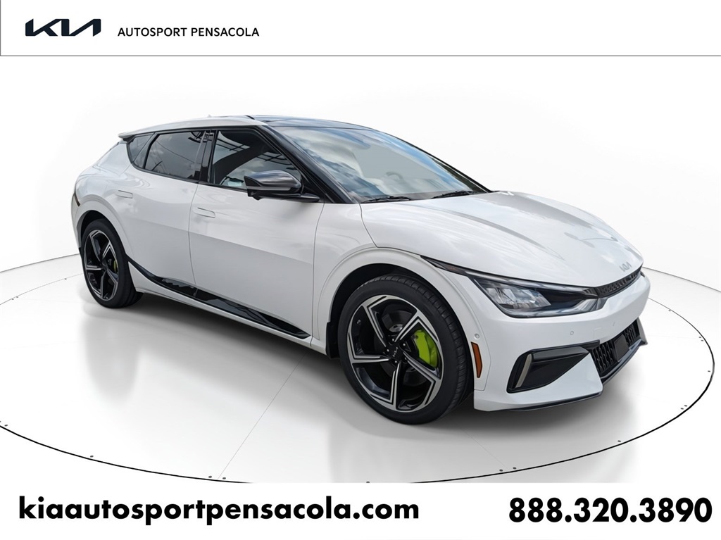 Vehicle image 3 of 36
