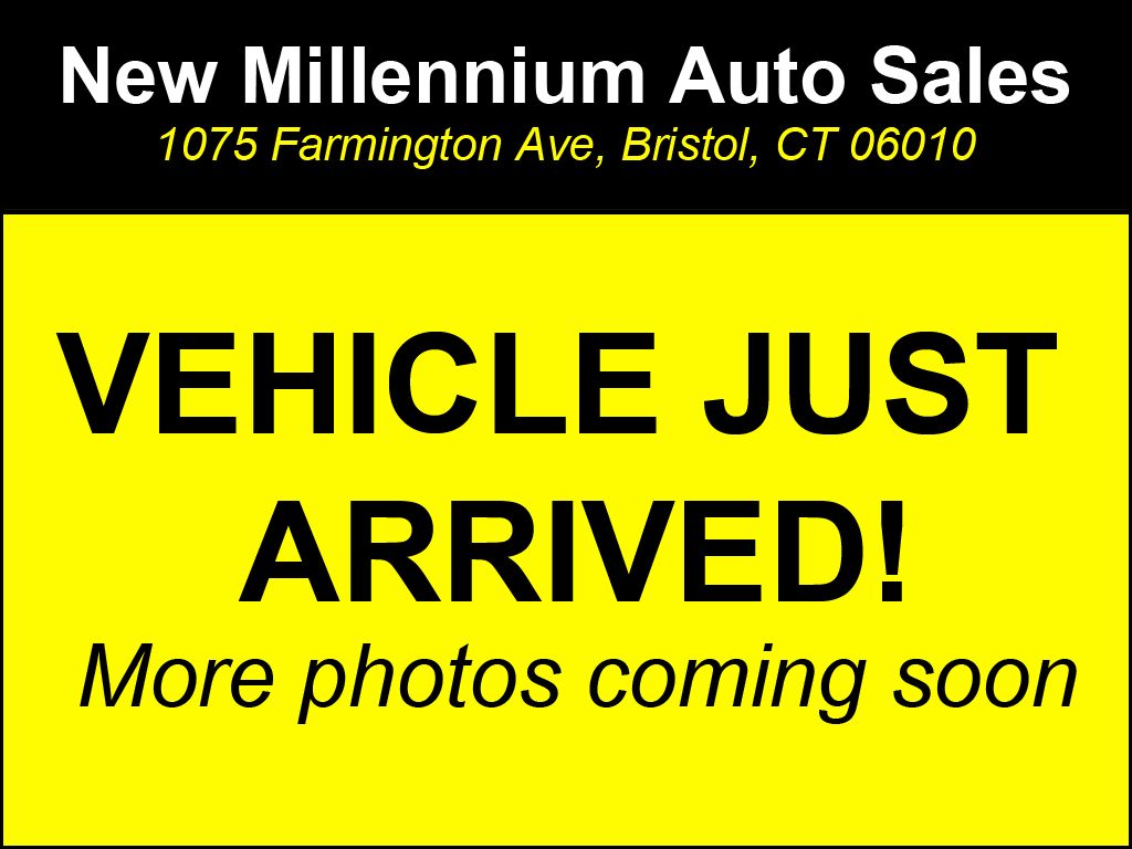 Vehicle image 5 of 11