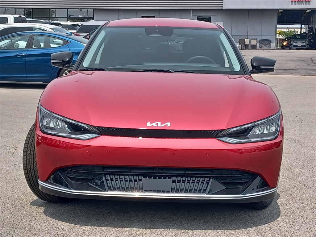 Vehicle image 2 of 29