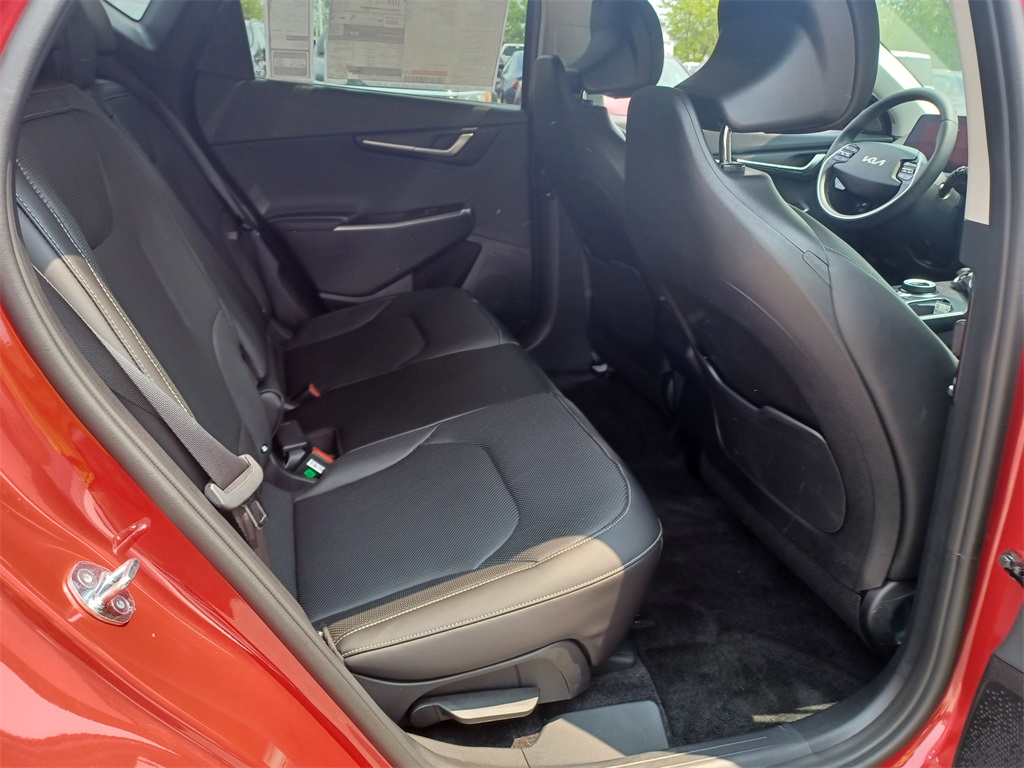 Vehicle image 12 of 29