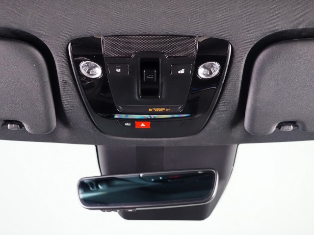 Vehicle image 74 of 75