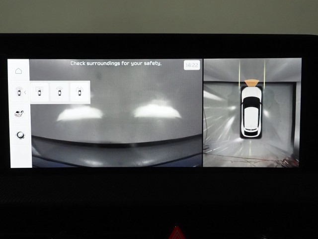 Vehicle image 42 of 75