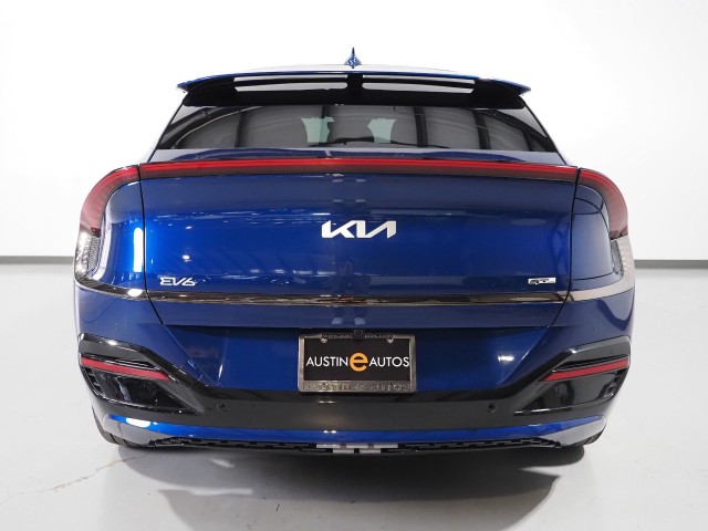 Vehicle image 5 of 75
