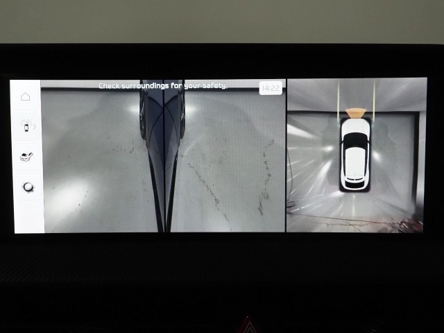Vehicle image 43 of 75