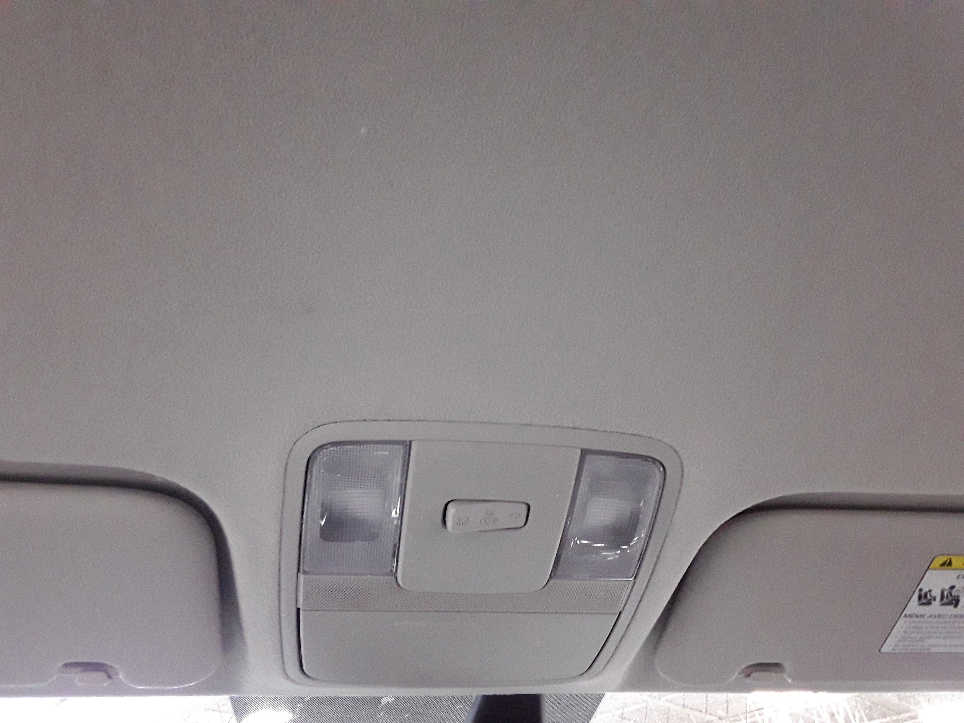 Vehicle image 27 of 34
