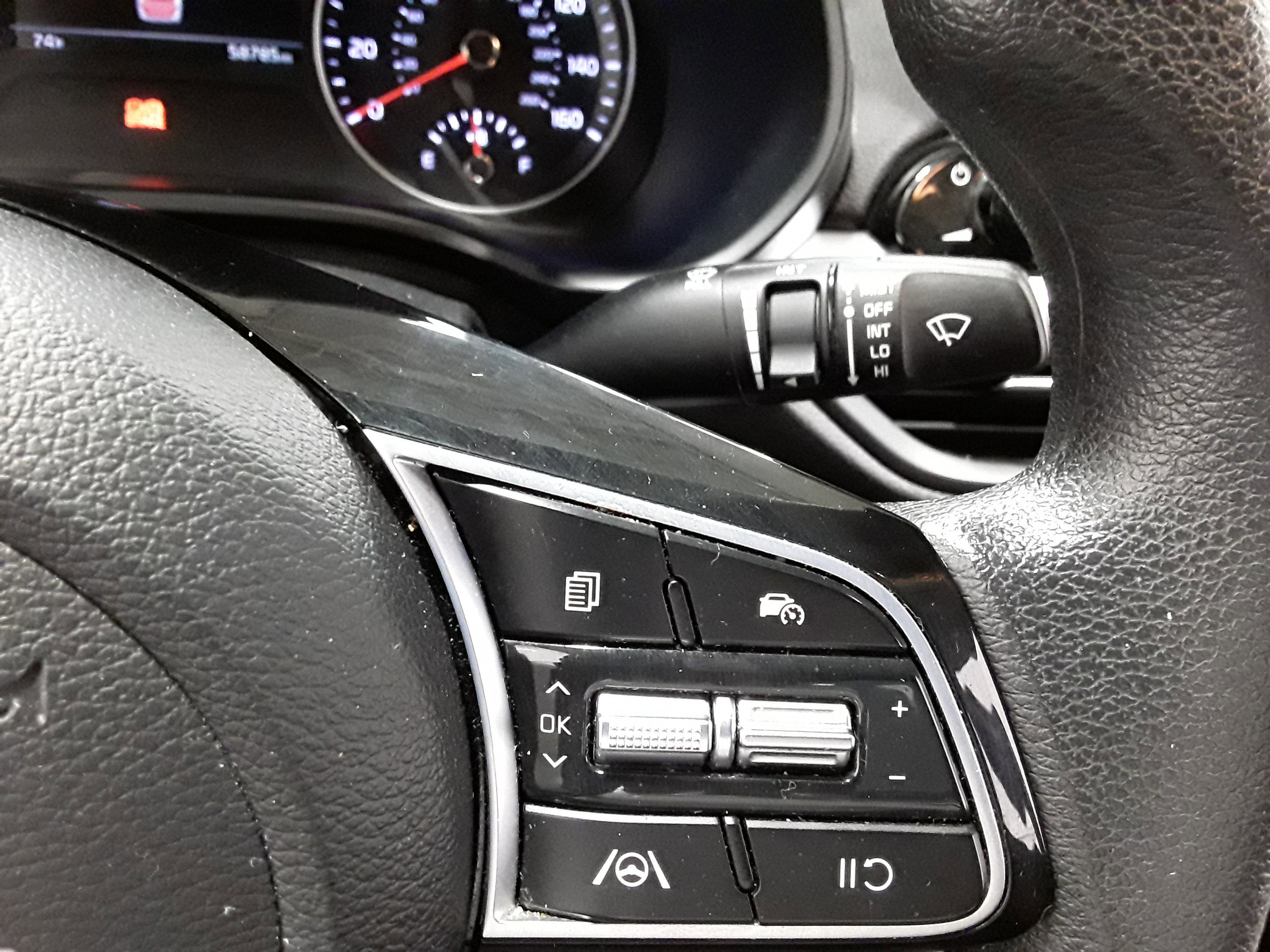 Vehicle image 15 of 34