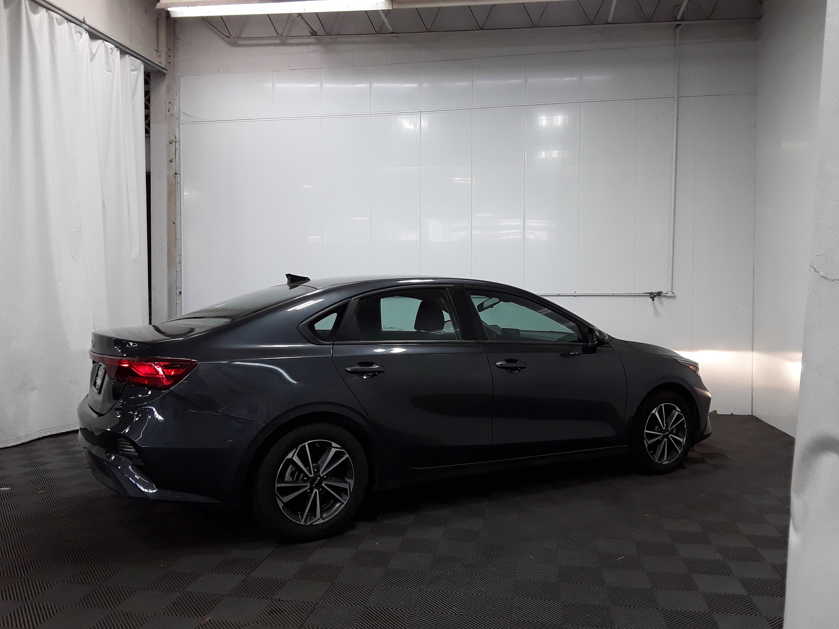 Vehicle image 2 of 34