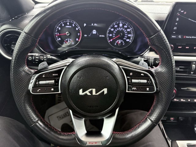 Vehicle image 29 of 46