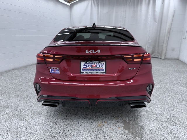 Vehicle image 4 of 46