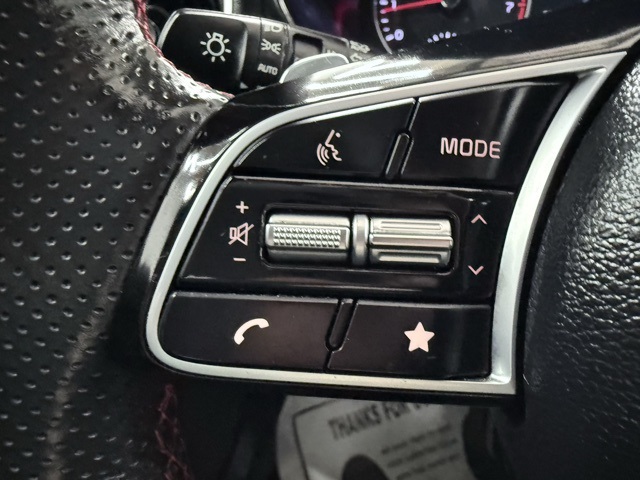 Vehicle image 30 of 46