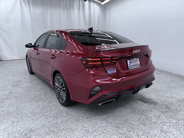 Vehicle image 6 of 46