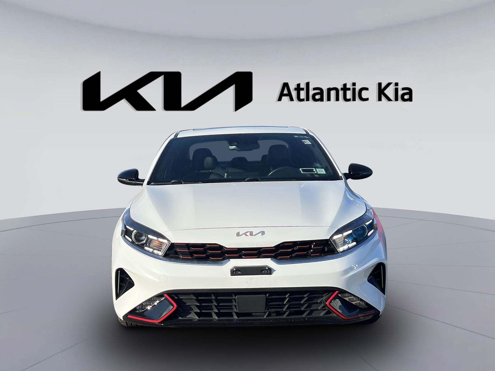 2023 Kia Forte GT-Line Image 2 of 29