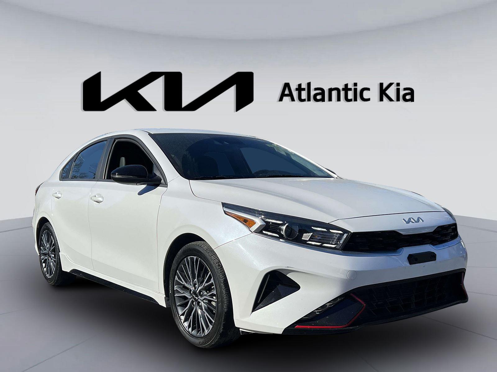 2023 Kia Forte GT-Line Image 3 of 33