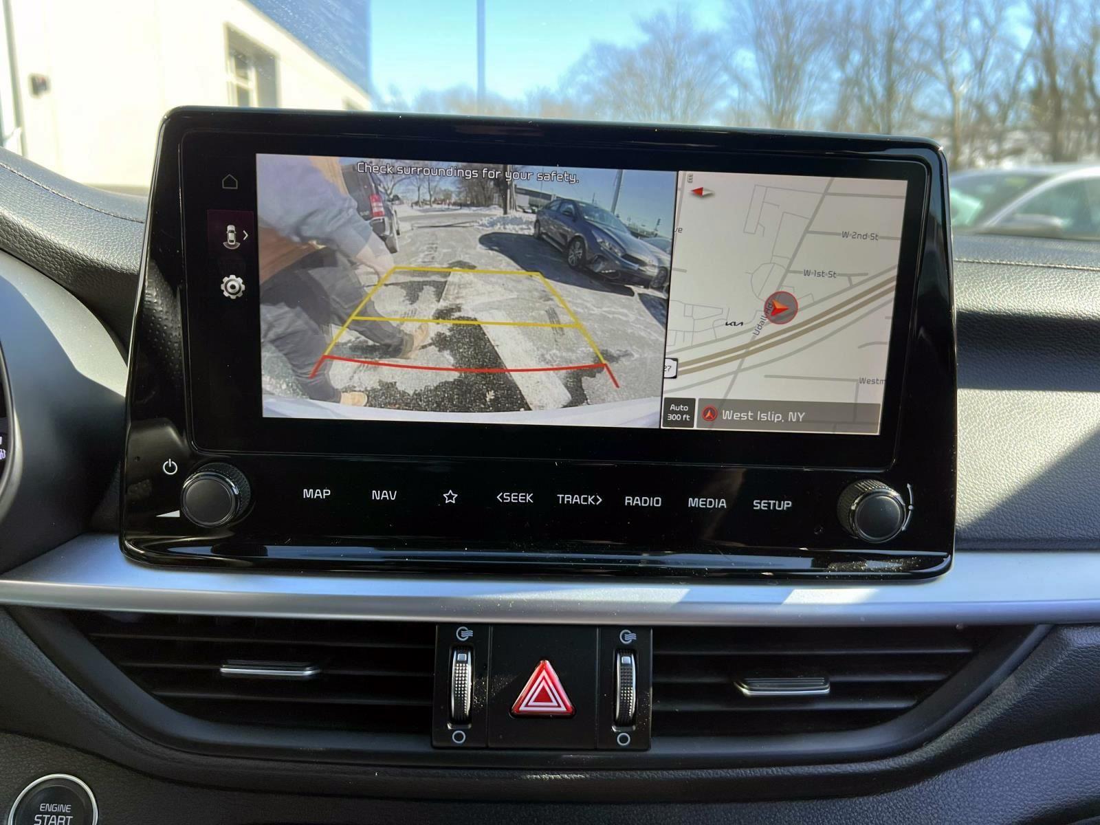 2023 Kia Forte GT-Line Image 17 of 33