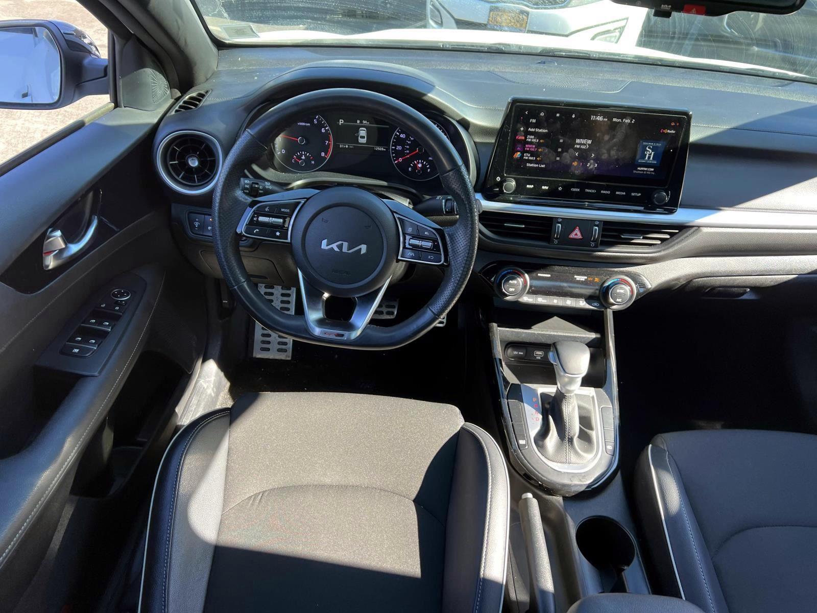 2023 Kia Forte GT-Line Image 12 of 33