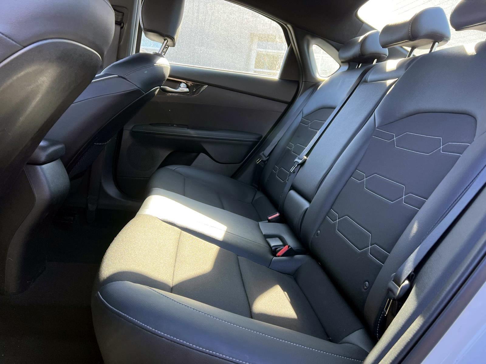 2023 Kia Forte GT-Line Image 9 of 33