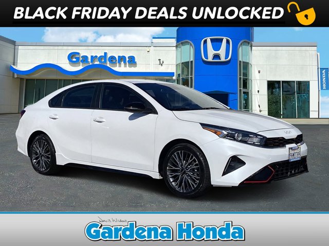 2023 Kia Forte GT-Line Image 2 of 30