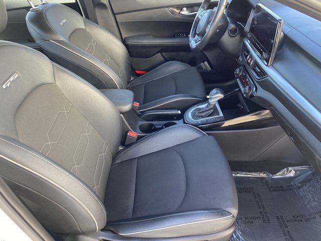 2023 Kia Forte GT-Line Image 10 of 30