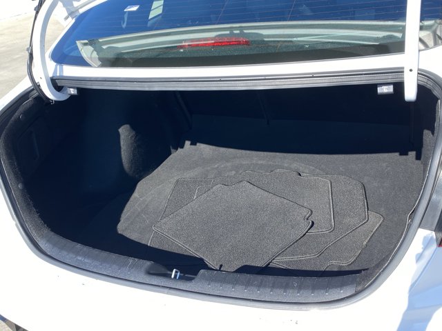 2023 Kia Forte GT-Line Image 8 of 30