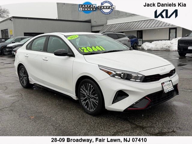 2023 Kia Forte GT-Line Image 3 of 15