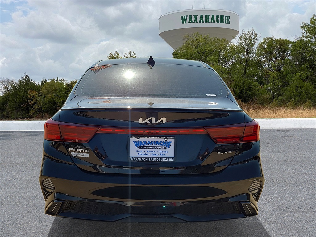 Vehicle image 5 of 31