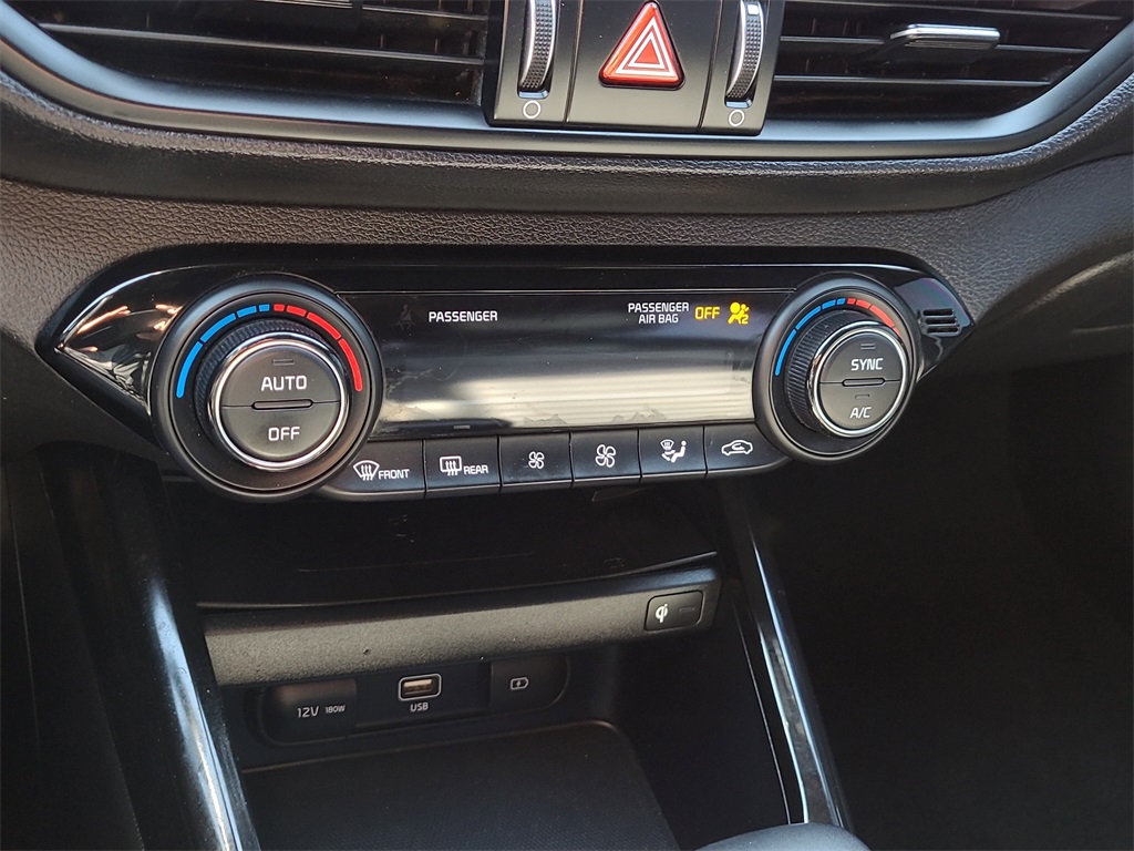 Vehicle image 26 of 31