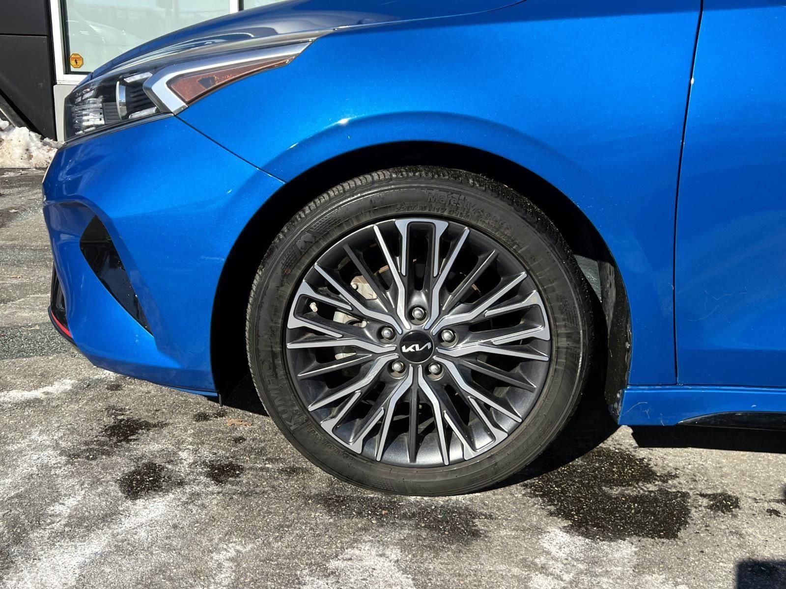 2023 Kia Forte GT-Line Image 7 of 34